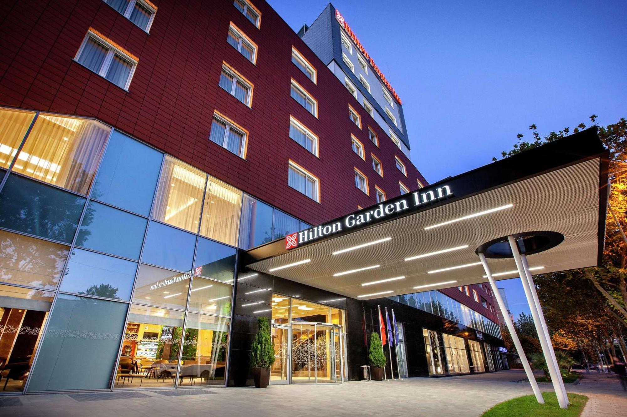 Hilton Garden Inn Tiranë Luaran gambar